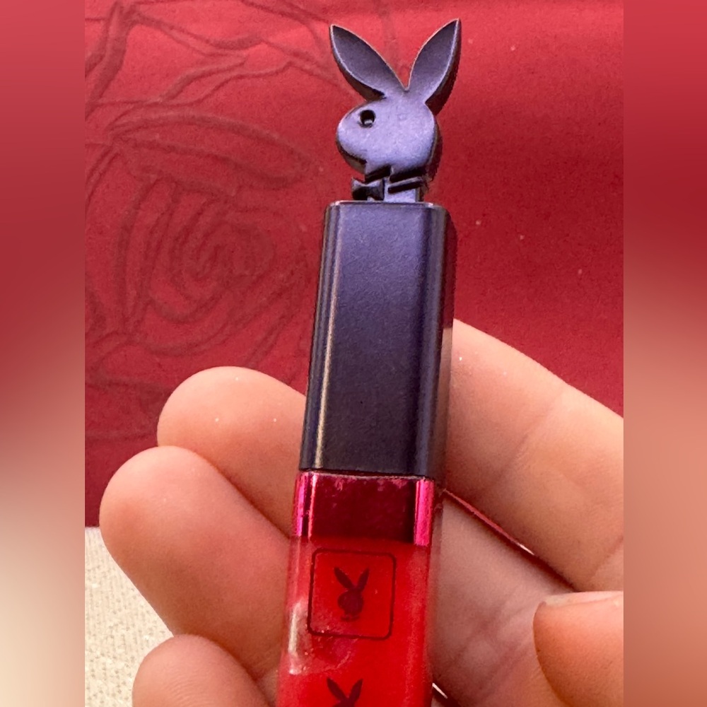 Playboy ‘in the mood’ lip gloss